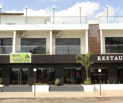 Aditya Hotel